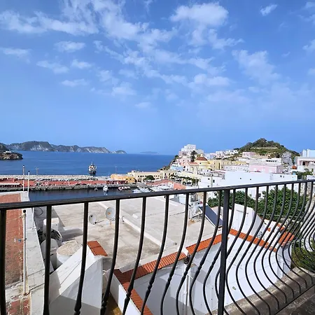 Maridea - Con Vista Al Porto Pensión Ponza